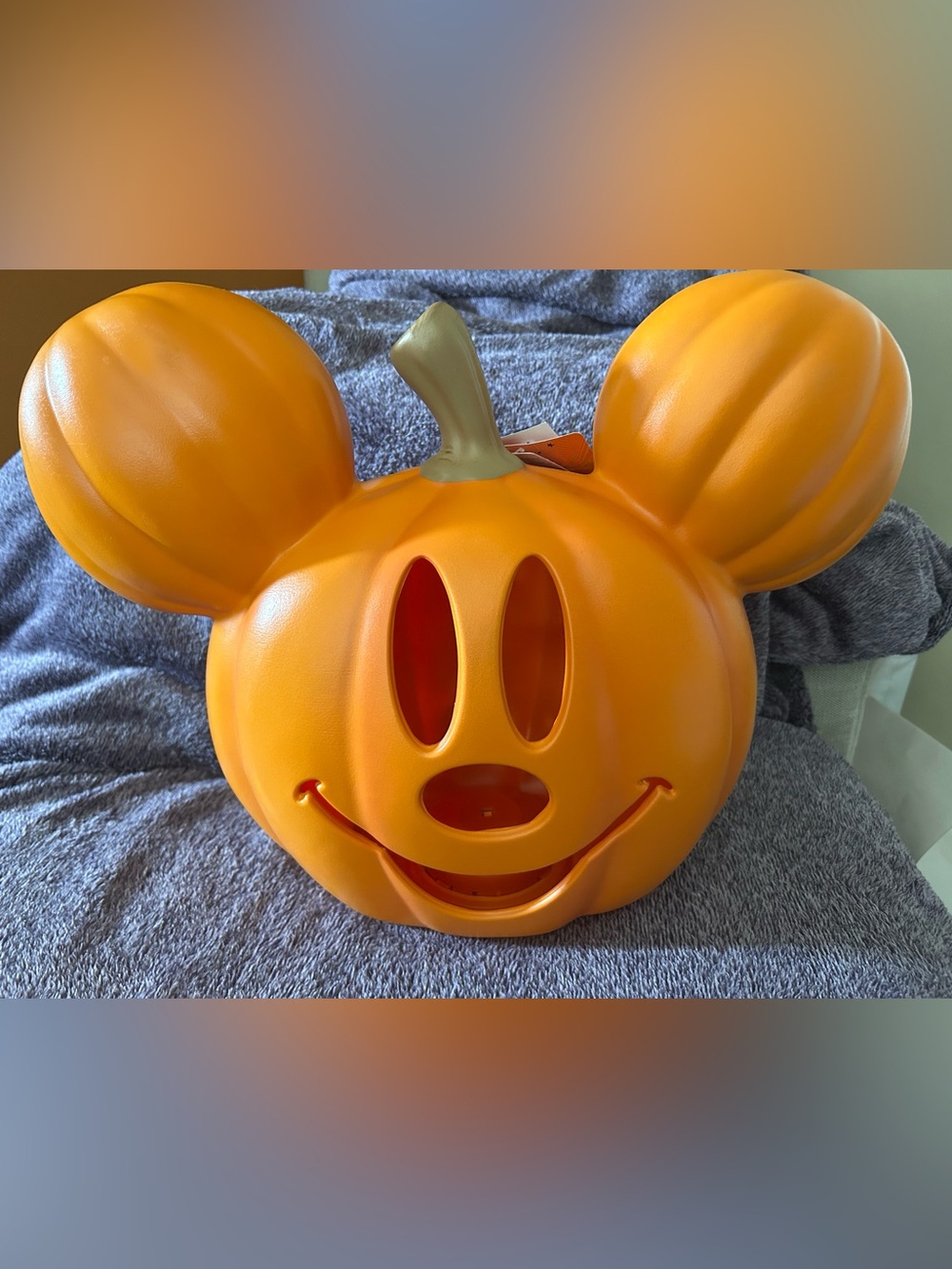 New Disney light up Mickey Mouse Halloween Pumpkin blow mold